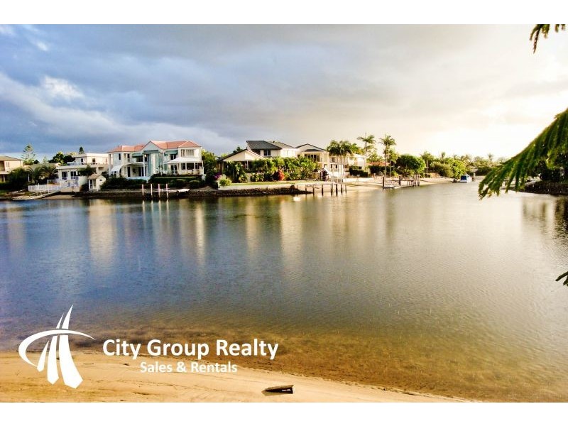 Broadbeach Waters QLD 4218