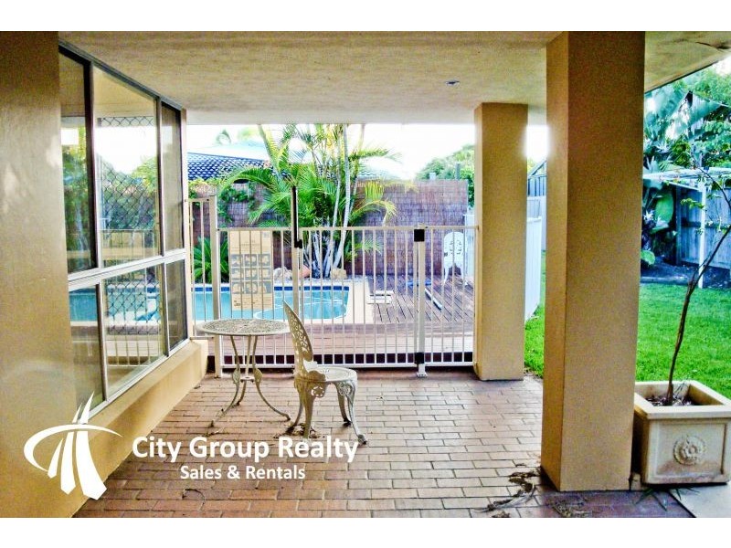 Broadbeach Waters QLD 4218