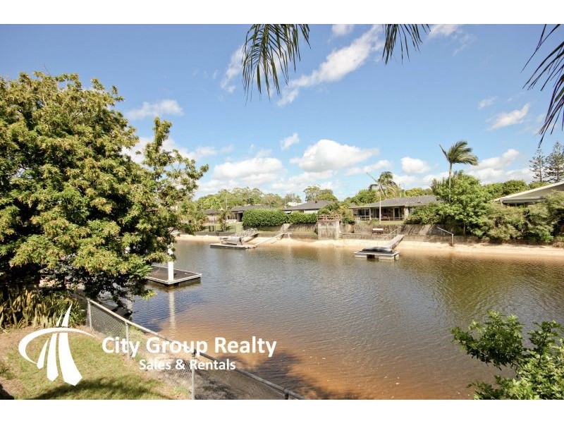 Broadbeach Waters QLD 4218