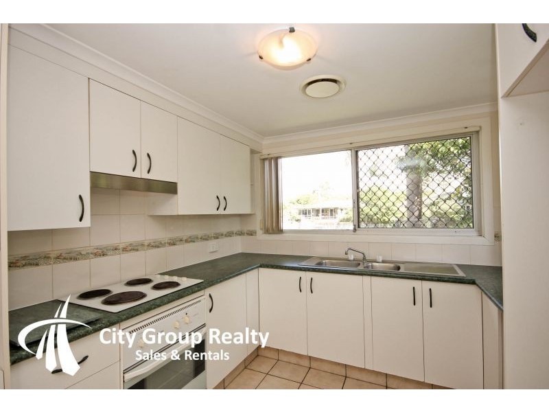 Broadbeach Waters QLD 4218