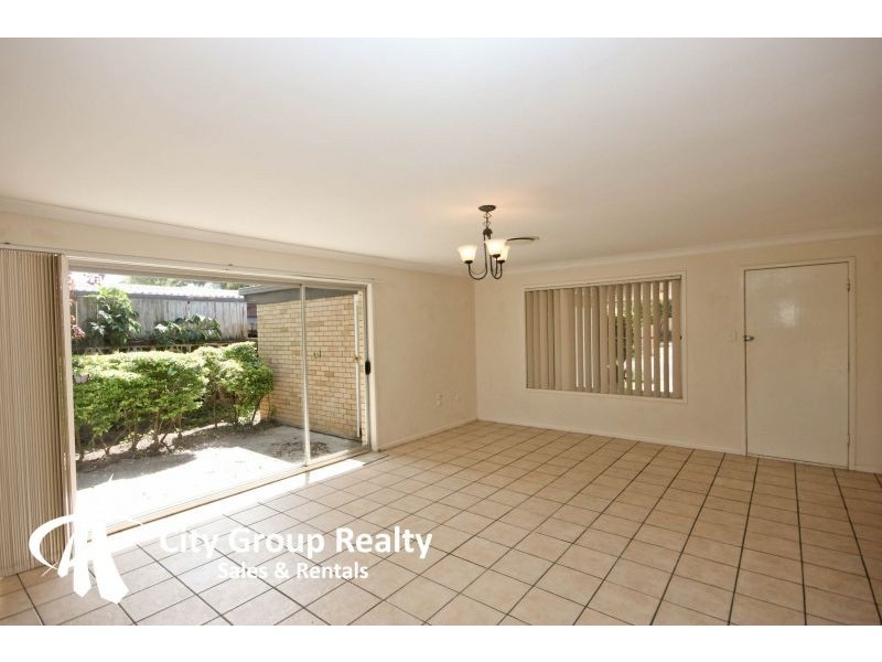 Broadbeach Waters QLD 4218