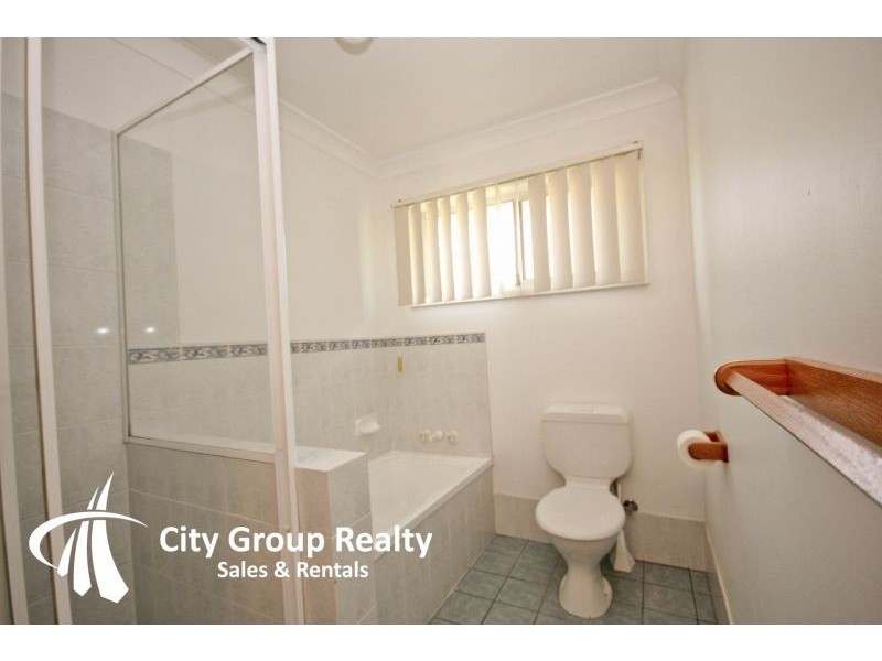 Broadbeach Waters QLD 4218