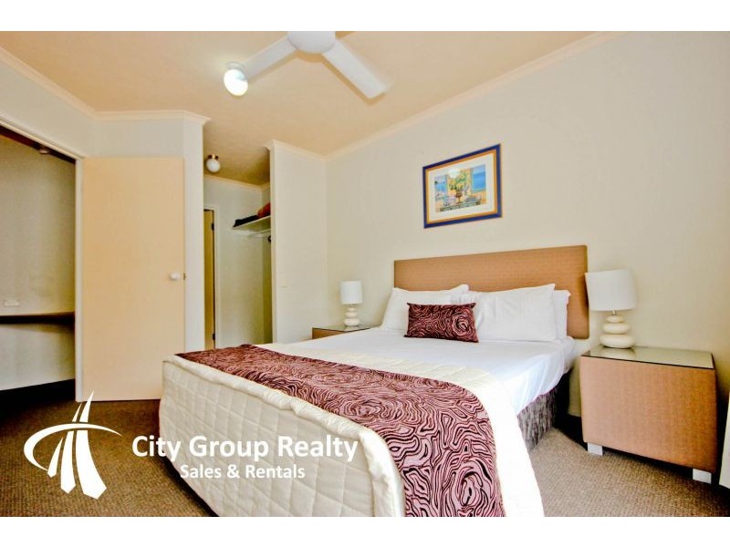 76/10 Alexandra Ave, Broadbeach QLD 4218