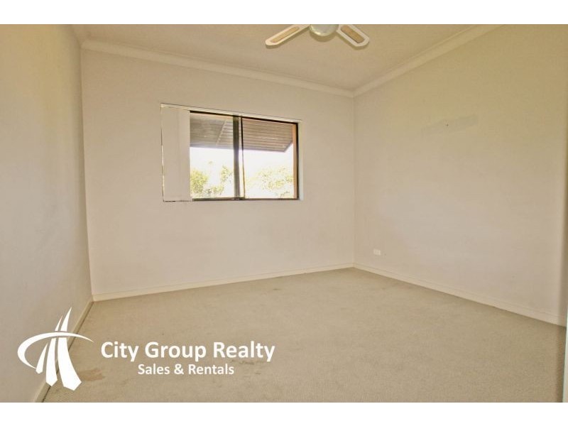 2 Geraldton Drive, Varsity Lakes QLD 4227