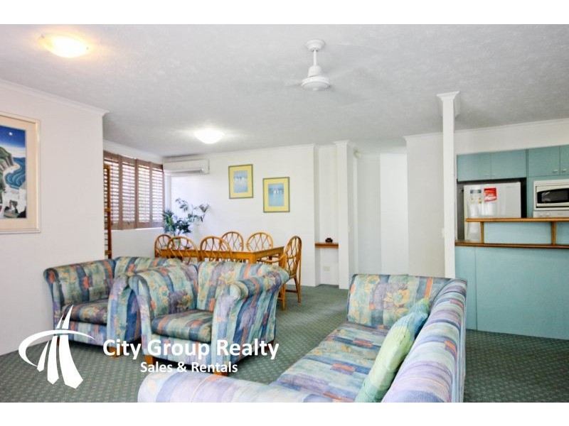 158/10 Alexandra Avenue, Broadbeach QLD 4218