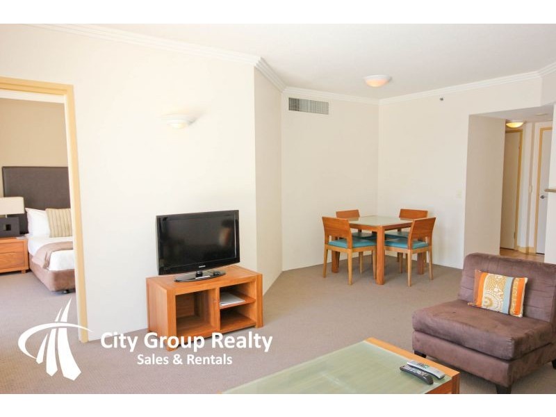 304/5 Palm Avenue, Surfers Paradise QLD 4217