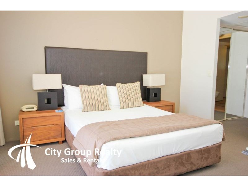 304/5 Palm Avenue, Surfers Paradise QLD 4217