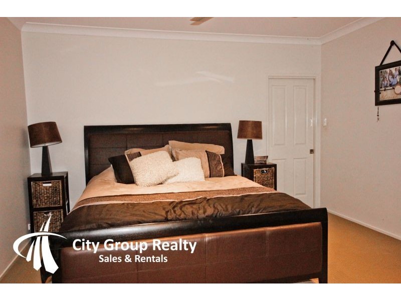 29 Larch Street, Tallebudgera QLD 4228