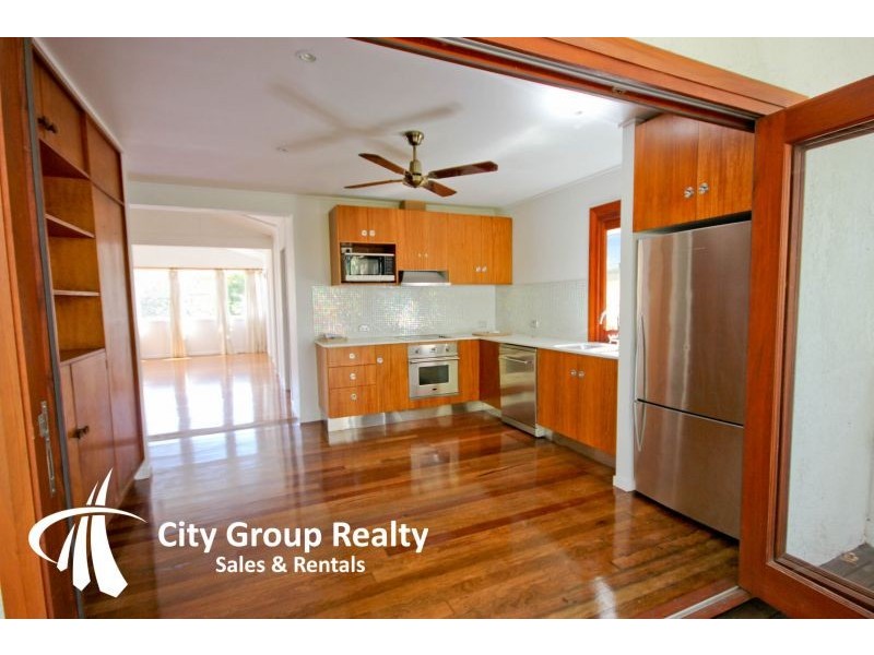 54 Woodgee Street, Currumbin QLD 4223