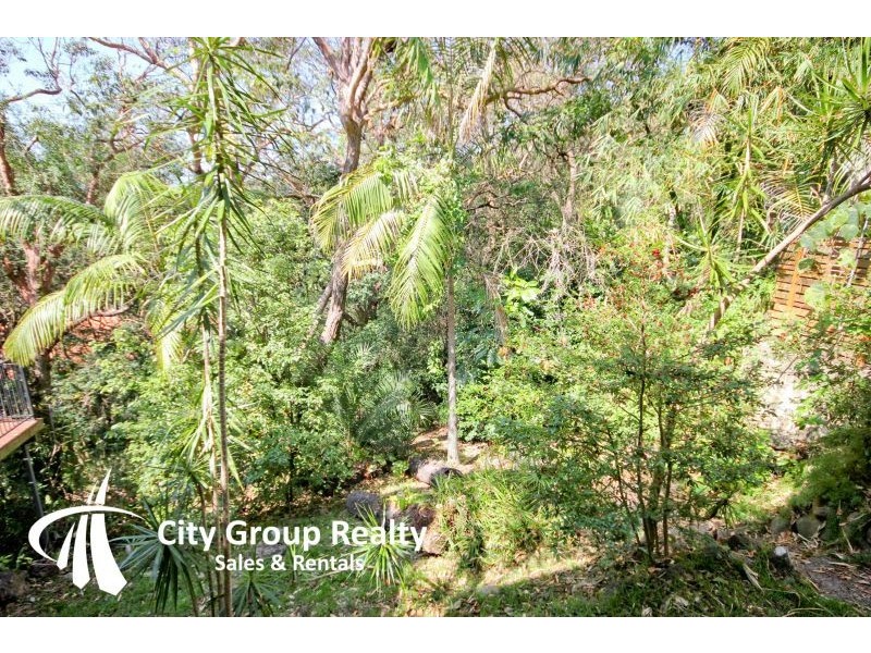 54 Woodgee Street, Currumbin QLD 4223