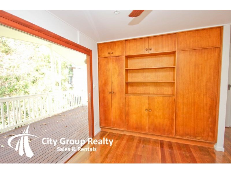 54 Woodgee Street, Currumbin QLD 4223