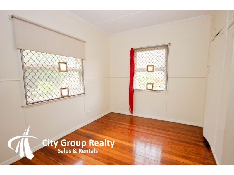 2/13 Jubilee Avenue, Broadbeach QLD 4218
