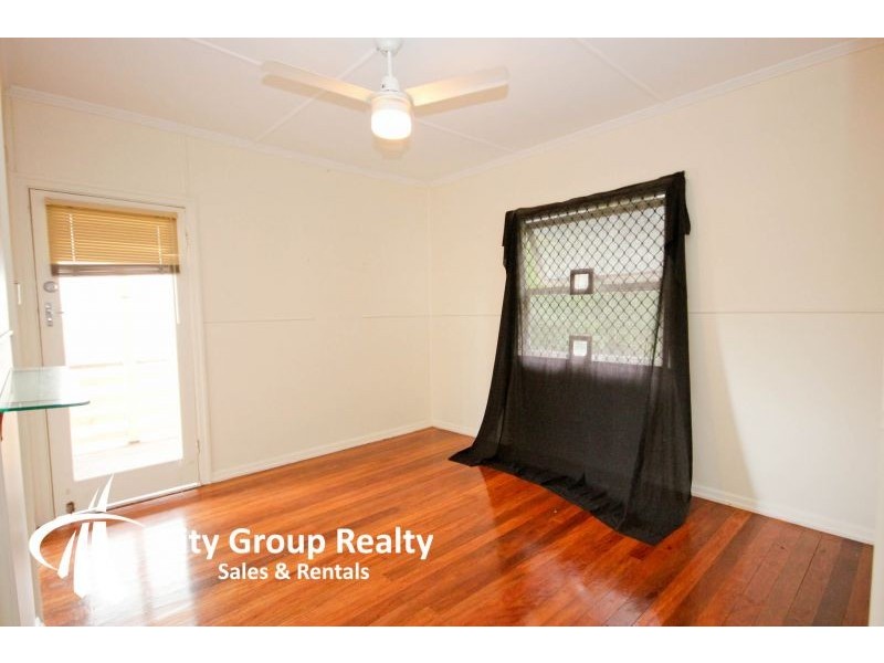 2/13 Jubilee Avenue, Broadbeach QLD 4218