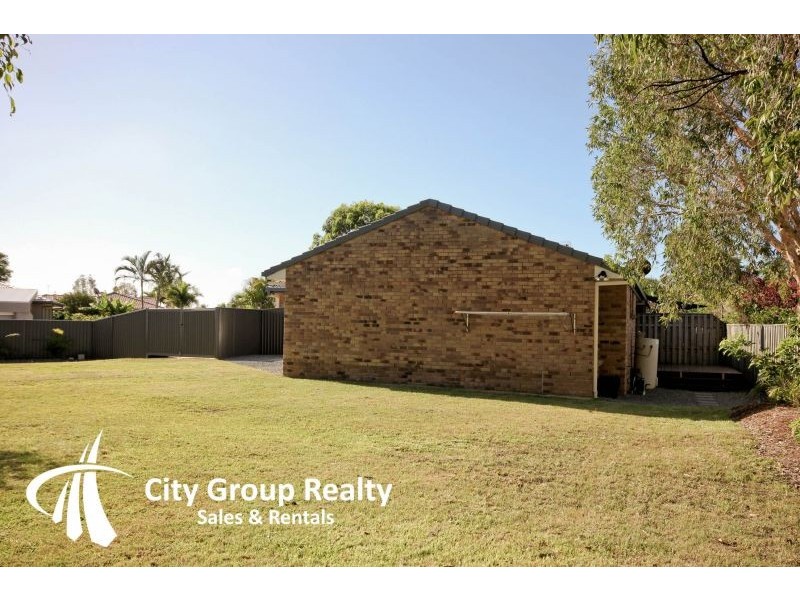 1/14 Styer Cct, Burleigh Waters QLD 4220
