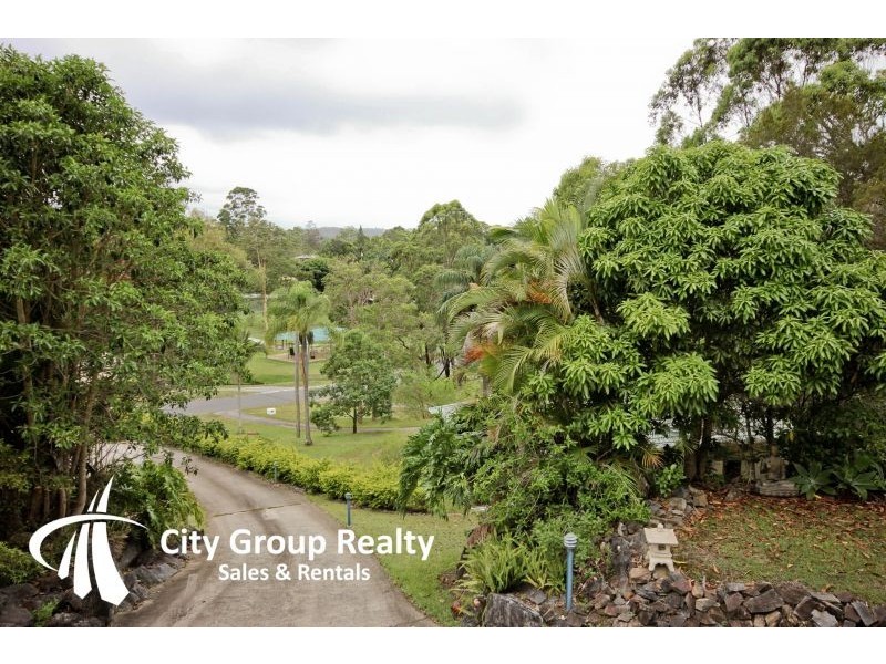 Elanora QLD 4221