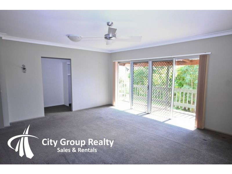 Elanora QLD 4221