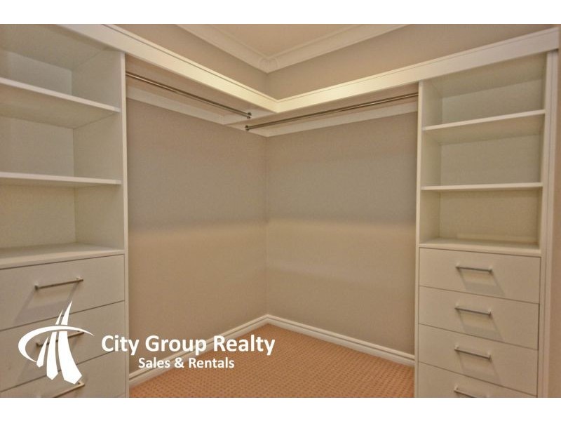 Varsity Lakes QLD 4227