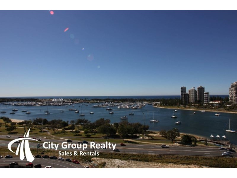 4 Como, Southport QLD 4215