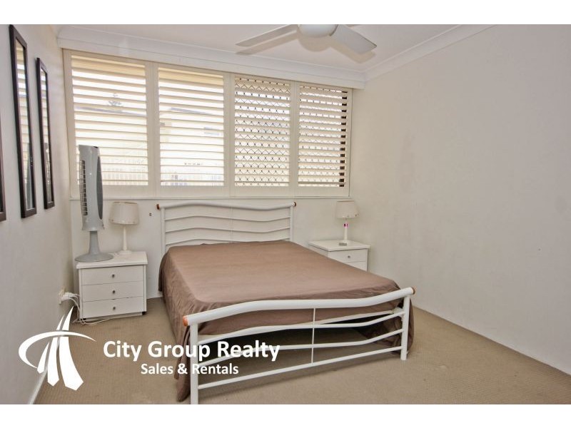 50 Old Burleigh Rd, Broadbeach QLD 4218