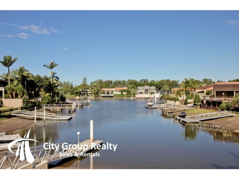 70. Boomerang Cr, Surfers Paradise QLD 4217