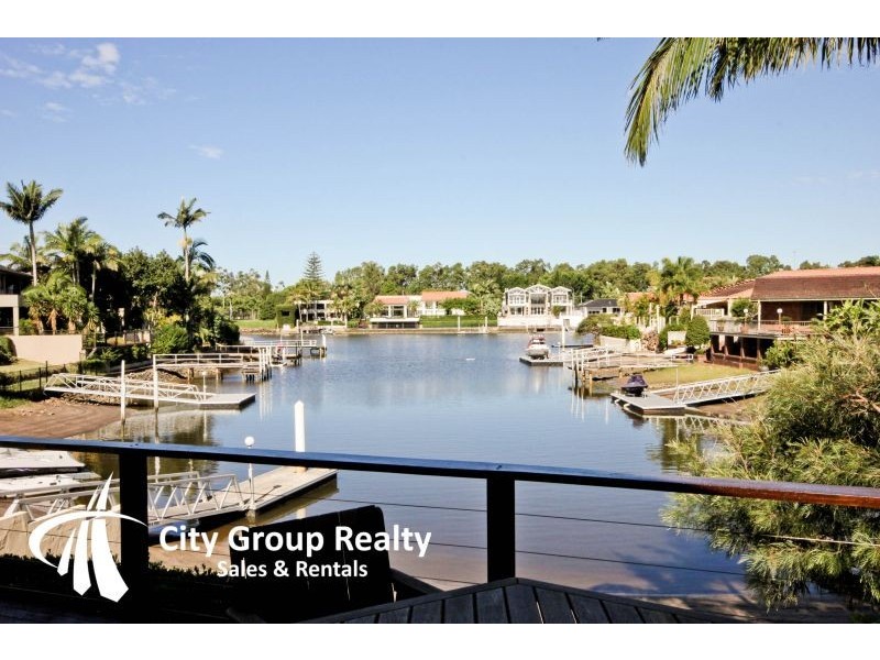 70. Boomerang Cr, Surfers Paradise QLD 4217