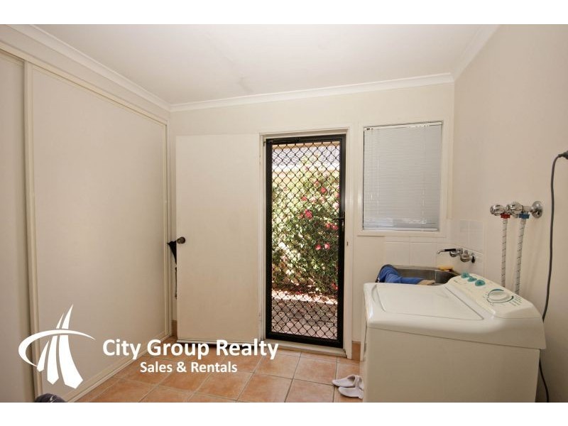 70. Boomerang Cr, Surfers Paradise QLD 4217