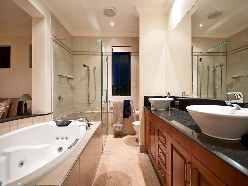 2/14 Fraser Avenue, Mermaid Beach QLD 4218