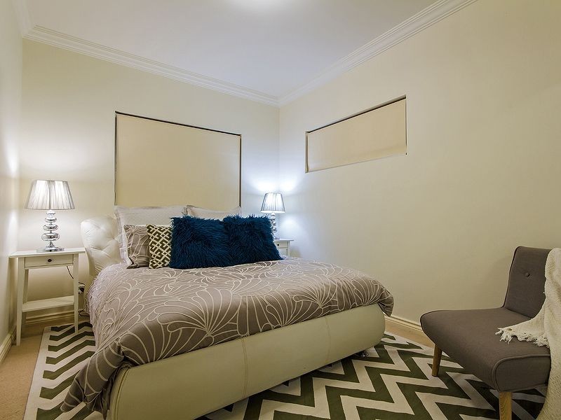 14 Fraser Ave, Mermaid Beach QLD 4218