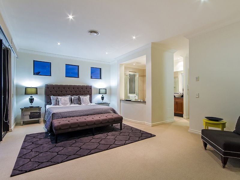 14 Fraser Ave, Mermaid Beach QLD 4218