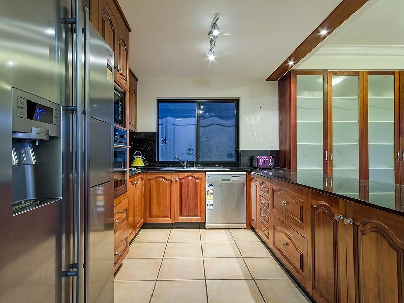 14 Fraser Ave, Mermaid Beach QLD 4218