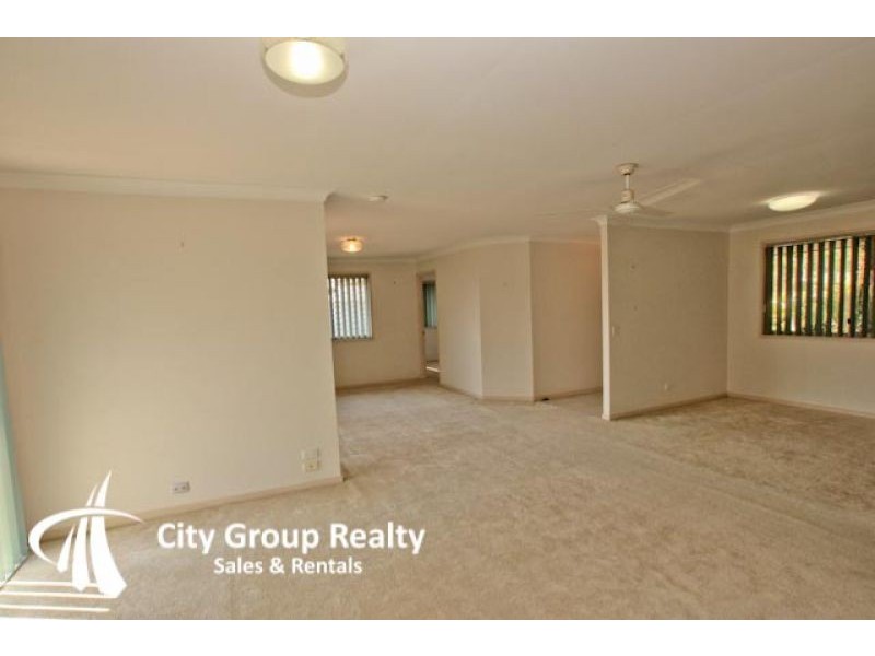 Highland Park QLD 4211