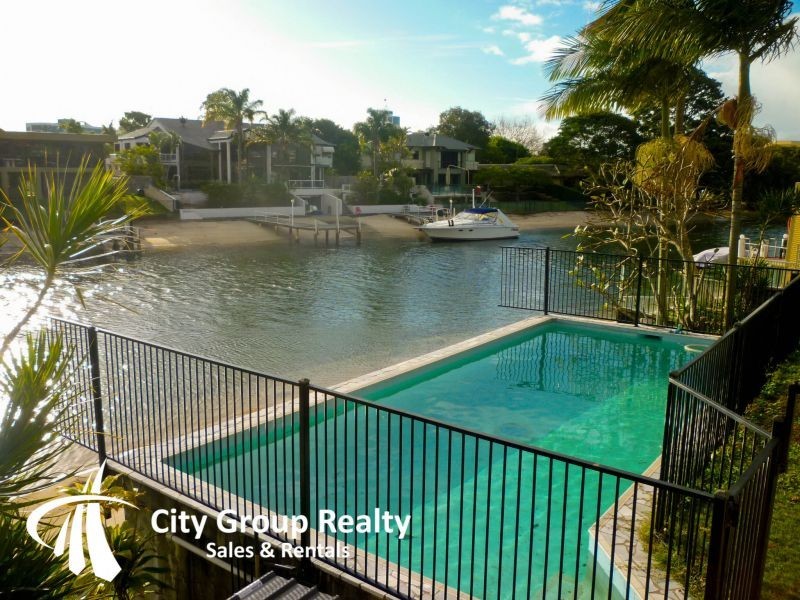 Isle Of Capri QLD 4217