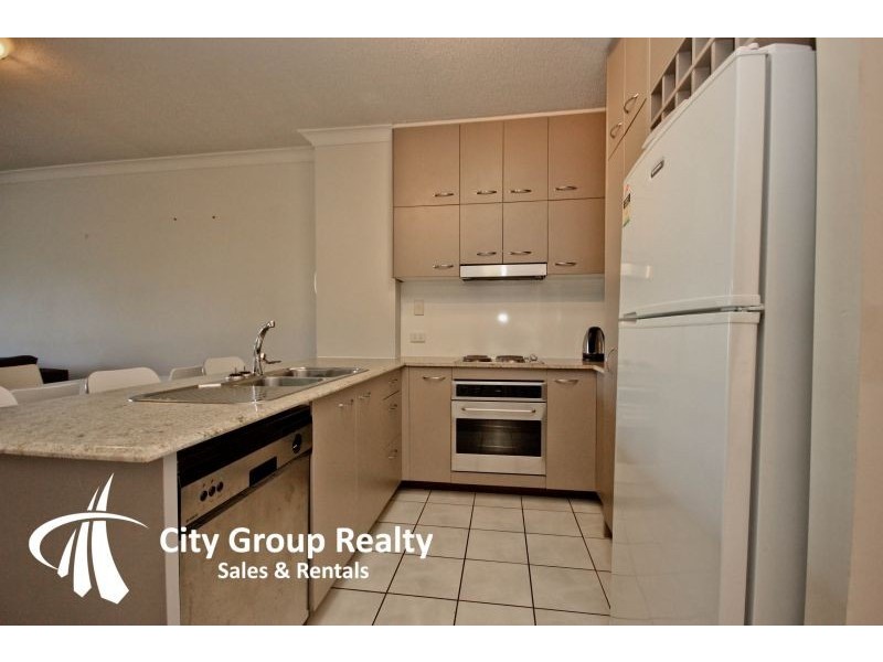 2 Geraldton Drive, Varsity Lakes QLD 4227