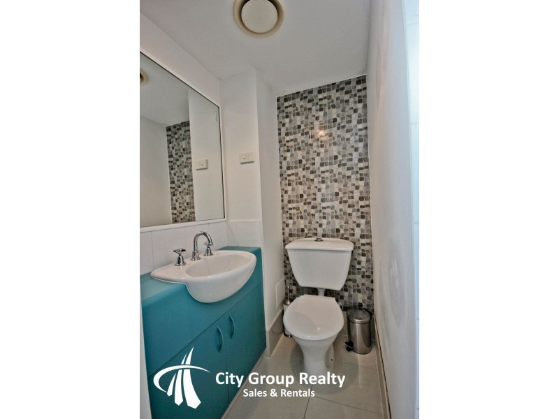 193 Surf Parade, Surfers Paradise QLD 4217