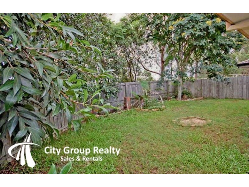 2 Anaheim Drive, Helensvale QLD 4212