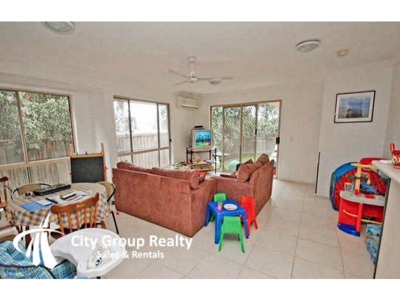 2 Anaheim Drive, Helensvale QLD 4212