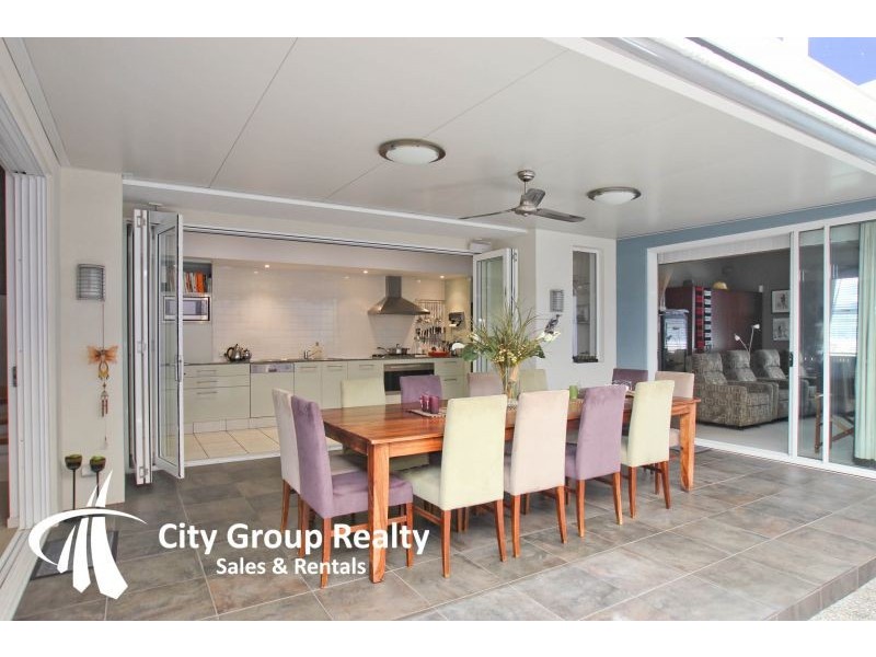 16 Lader Terrace, Varsity Lakes QLD 4227