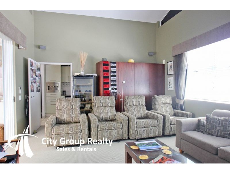 16 Lader Terrace, Varsity Lakes QLD 4227