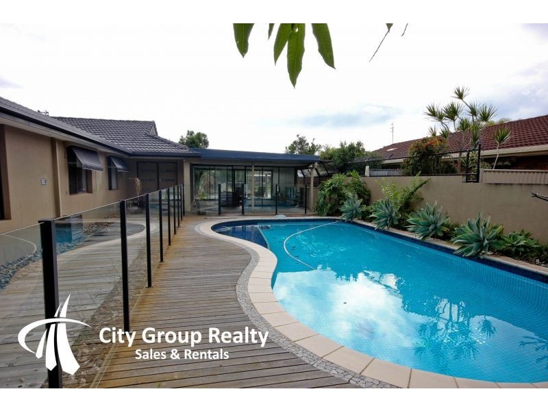 Burleigh Waters QLD 4220