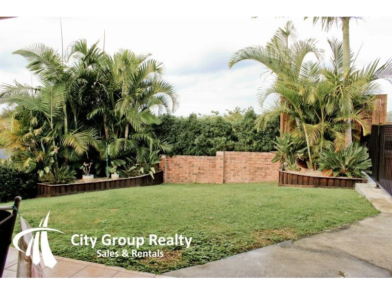 Pacific Pines QLD 4211