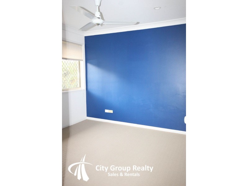 Pacific Pines QLD 4211