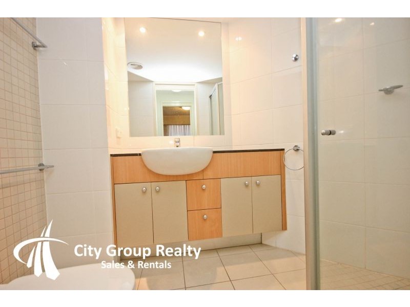 21 Cypress Avenue, Surfers Paradise QLD 4217