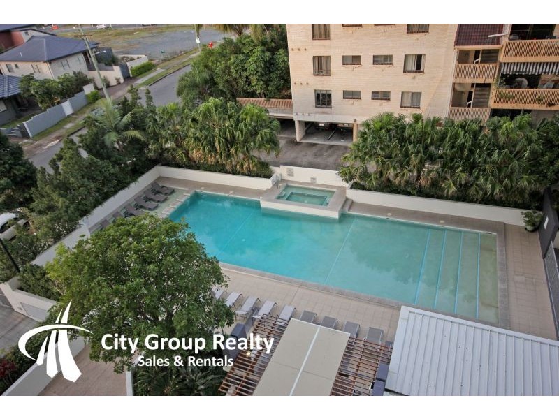 21 Cypress Avenue, Surfers Paradise QLD 4217