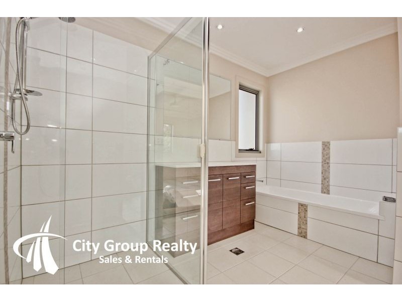 39A Diamantina Circuit, Pacific Pines QLD 4211