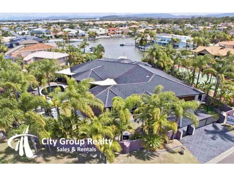 18 Nirvana Court, Runaway Bay QLD 4216