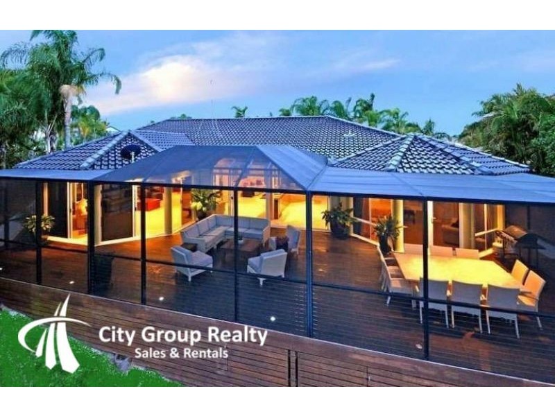 18 Nirvana Court, Runaway Bay QLD 4216