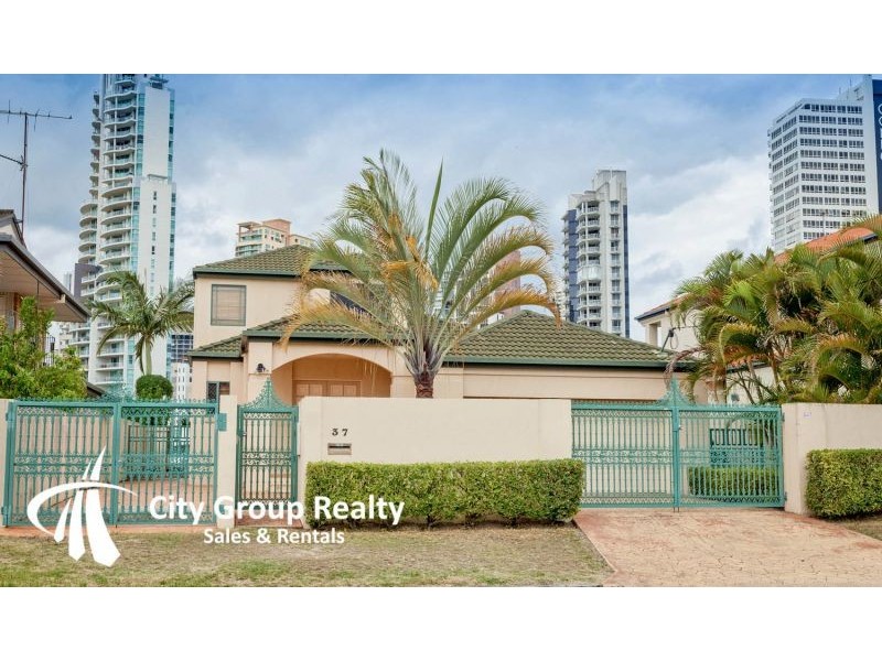 Chevron Island QLD 4217
