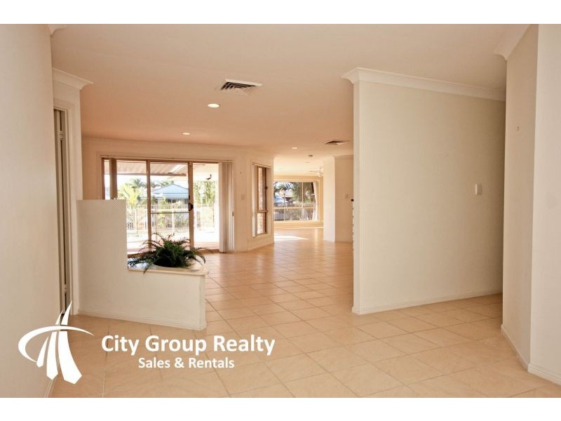 476 Oxley Drive, Runaway Bay QLD 4216