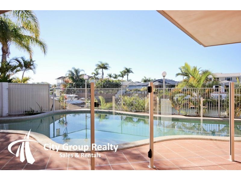 476 Oxley Drive, Runaway Bay QLD 4216