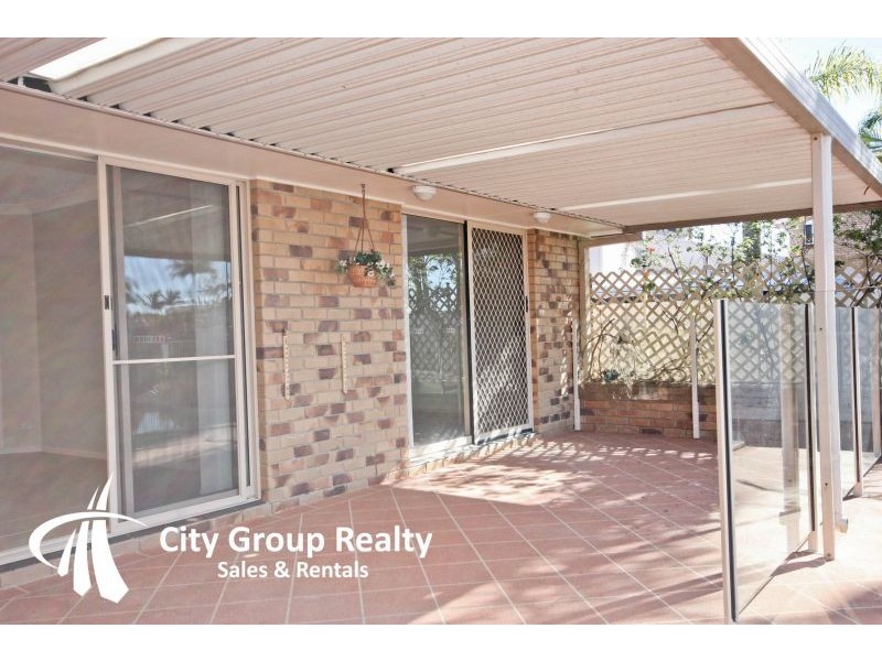 476 Oxley Drive, Runaway Bay QLD 4216